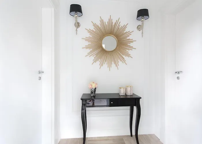 Na Uphagena Apartment *