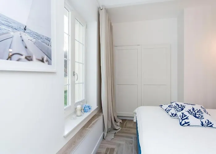 Na Uphagena Apartment *